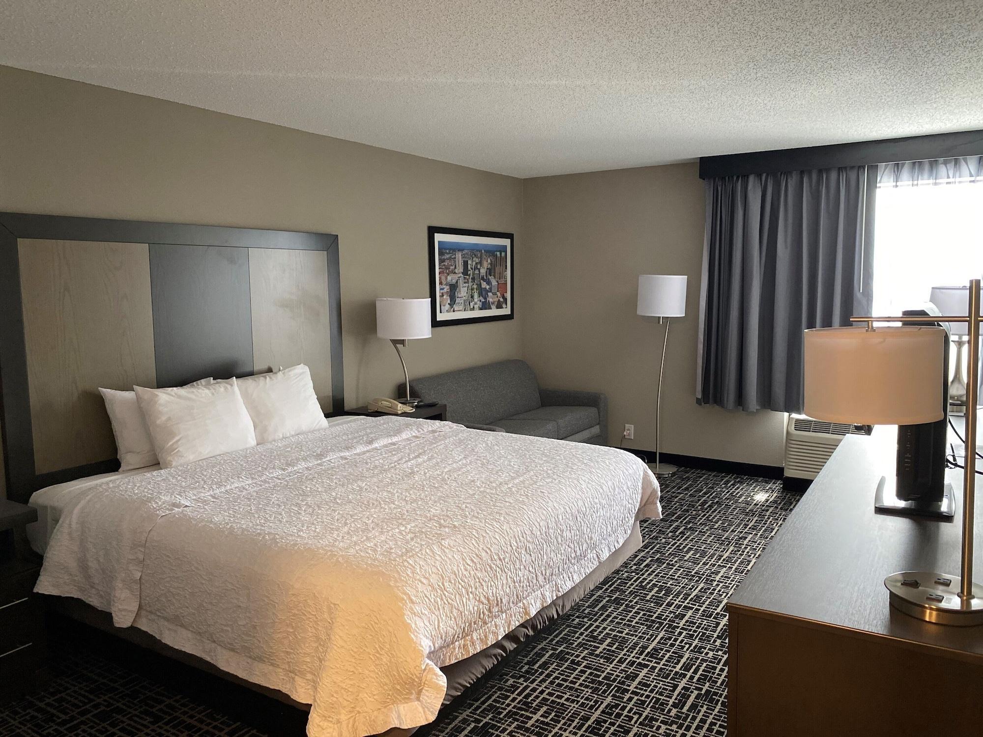 La Quinta Inn & Suites By Wyndham St Louis Route 66 Windsor Springs Esterno foto
