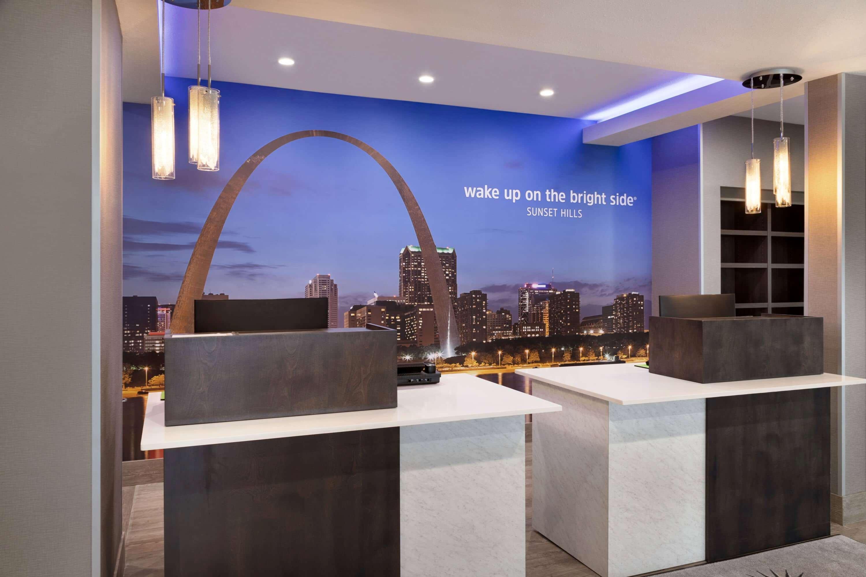 La Quinta Inn & Suites By Wyndham St Louis Route 66 Windsor Springs Esterno foto