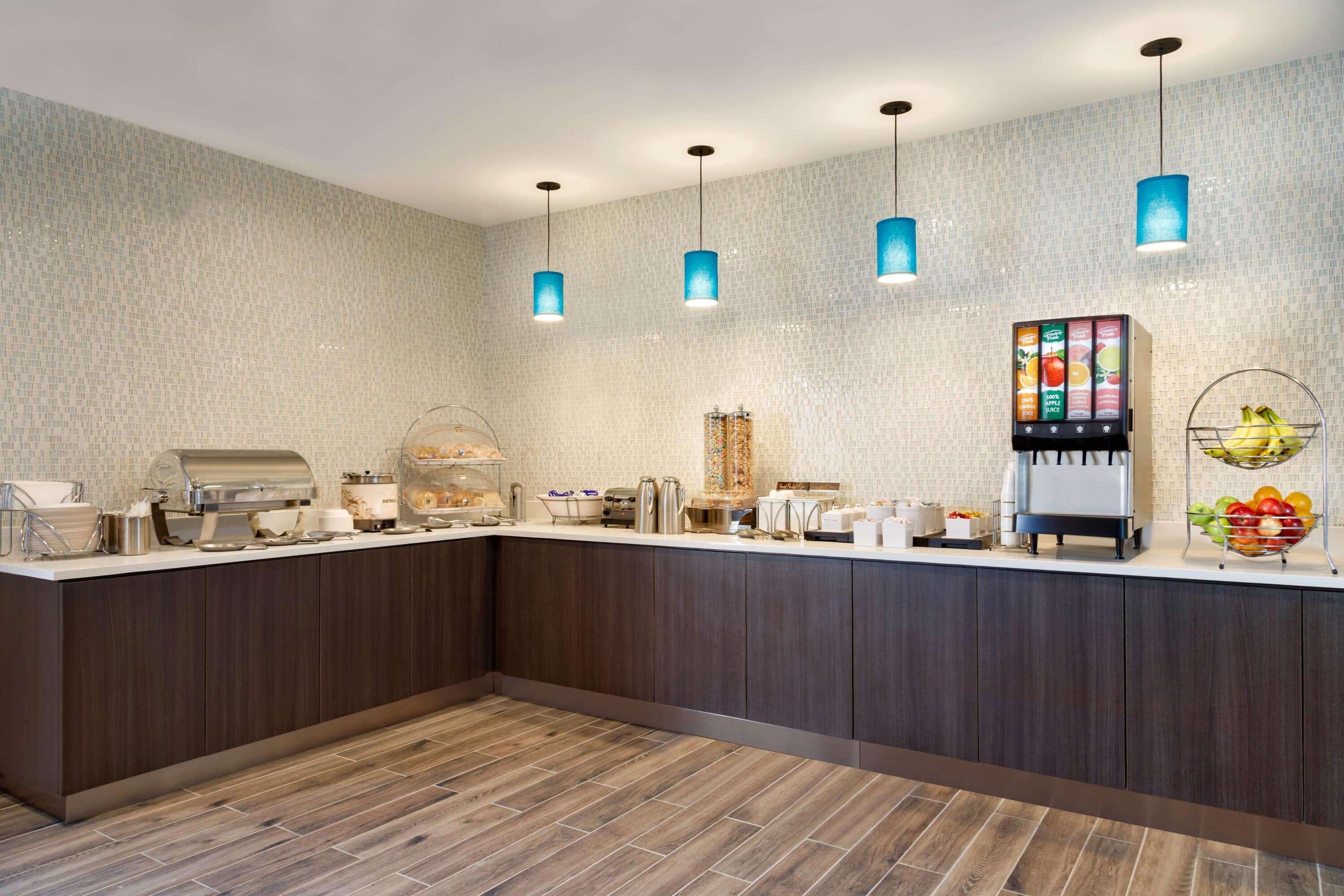 La Quinta Inn & Suites By Wyndham St Louis Route 66 Windsor Springs Esterno foto