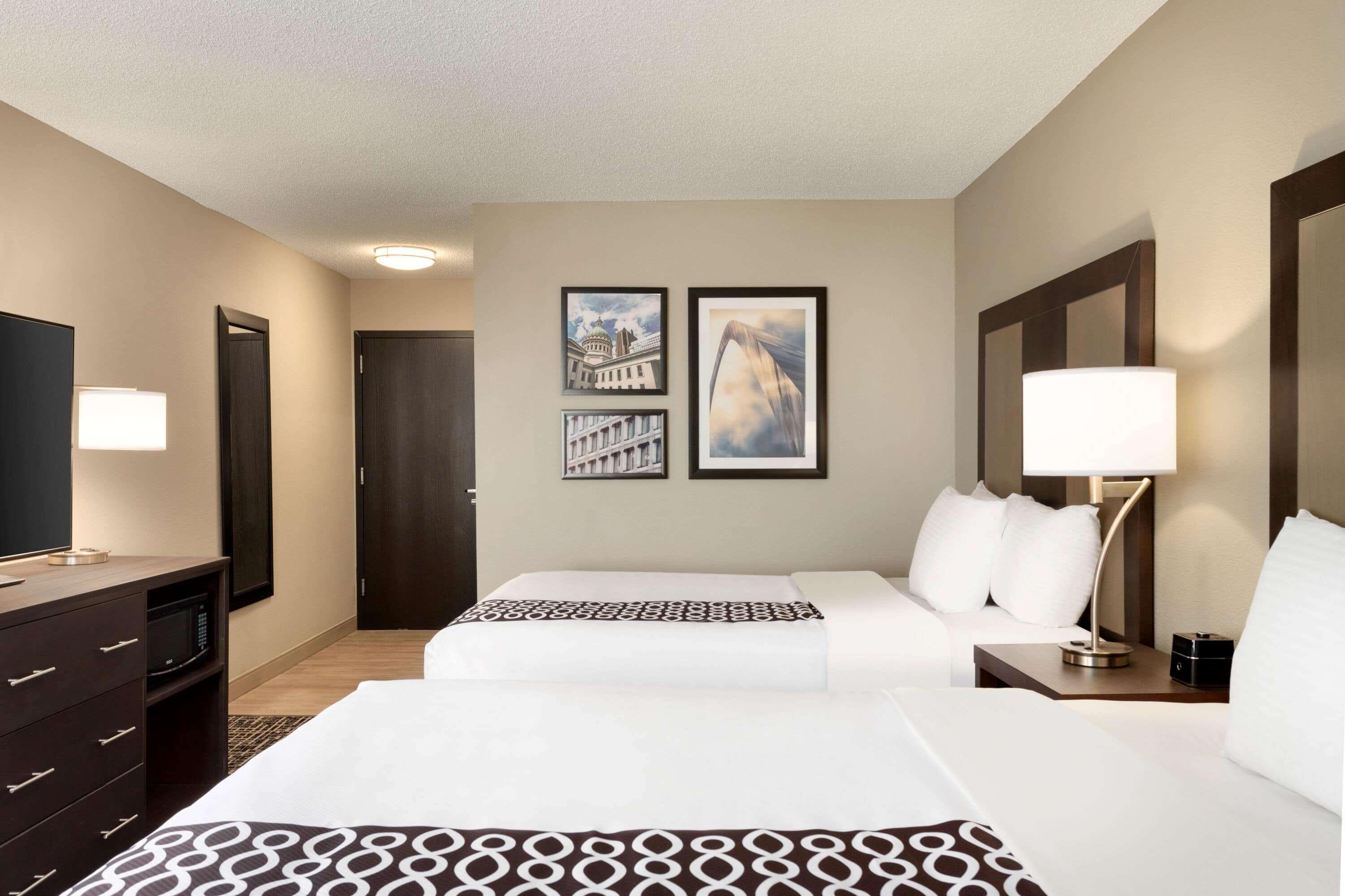 La Quinta Inn & Suites By Wyndham St Louis Route 66 Windsor Springs Esterno foto